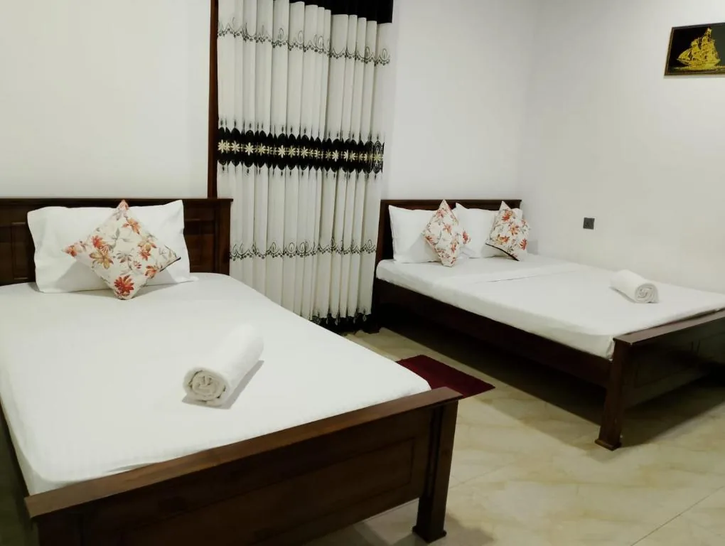 Deluxe Triple Room at Malindu Yala Gate
